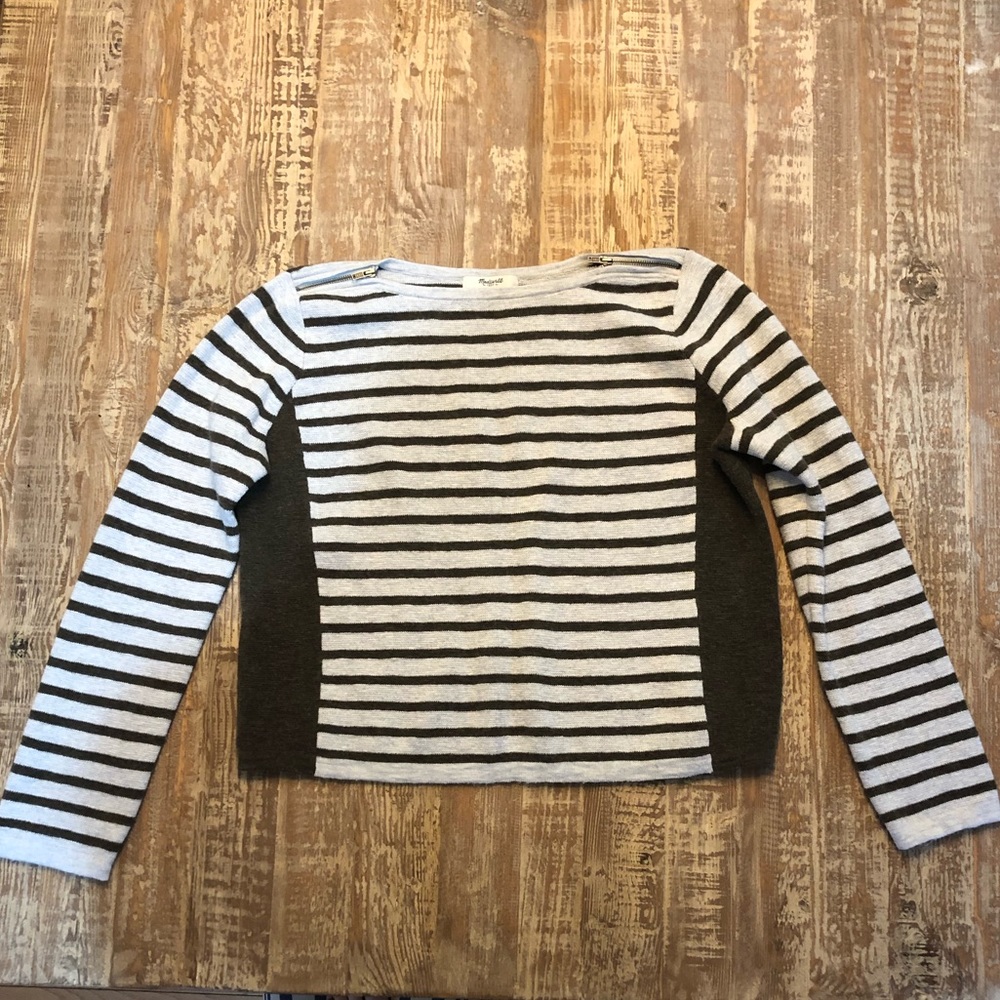 Madewell shoulder zip sweater army green